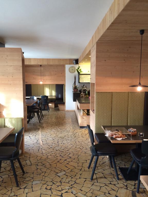 Guesthouse Dolomiten Egna Eksteriør bilde